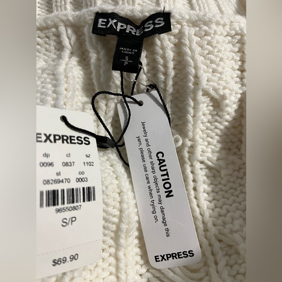 Winter White Cable Knit long sleeve sweater by Express - Picture 6 of 6